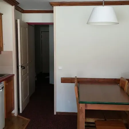 Apartment Plagne Soleil - Montsoleil -ski Aux Pieds-5 Personnes La Plagne