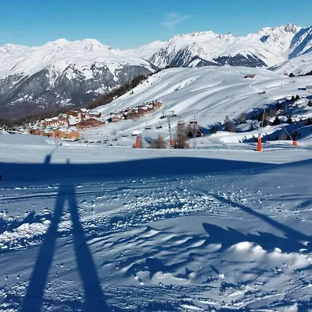 Plagne Soleil - Montsoleil -ski Aux Pieds-5 Personnes * La Plagne